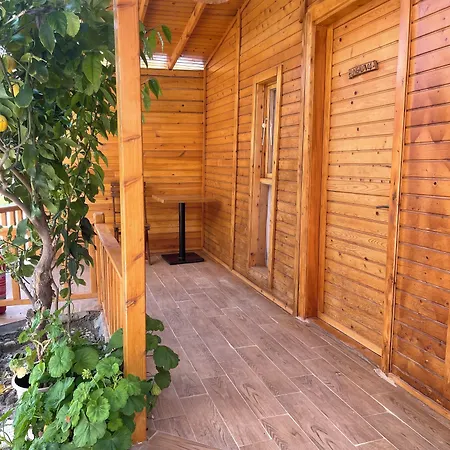 Cilek Butik Чешме