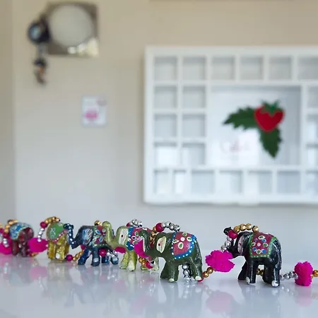 Cilek Butik Чешме