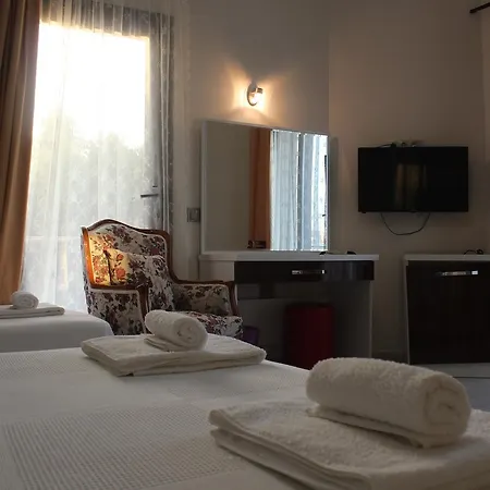 Cilek Butik 3* Чешме
